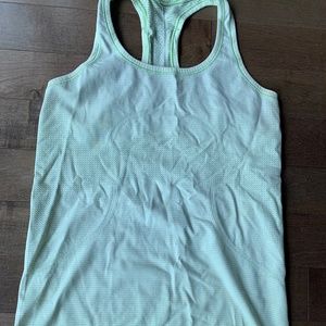 Lululemon Swiftly Tech Tank